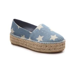 NWOT Blue Star Espadrille Slide-Ons Steve Madden